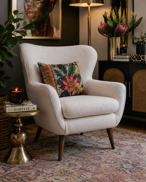Elara Chair